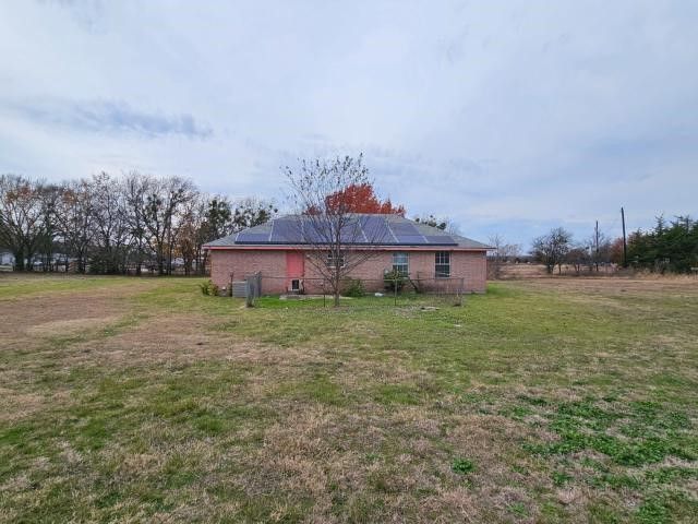 7933 N Cole Street, Nevada, TX 75173