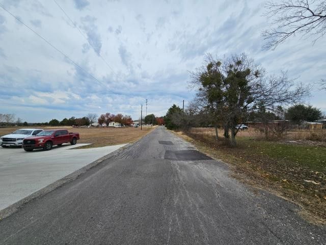 7933 N Cole Street, Nevada, TX 75173