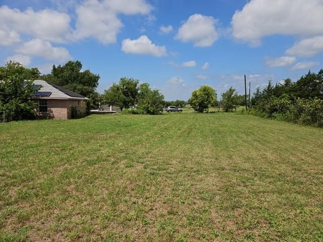 7933 N Cole Street, Nevada, TX 75173