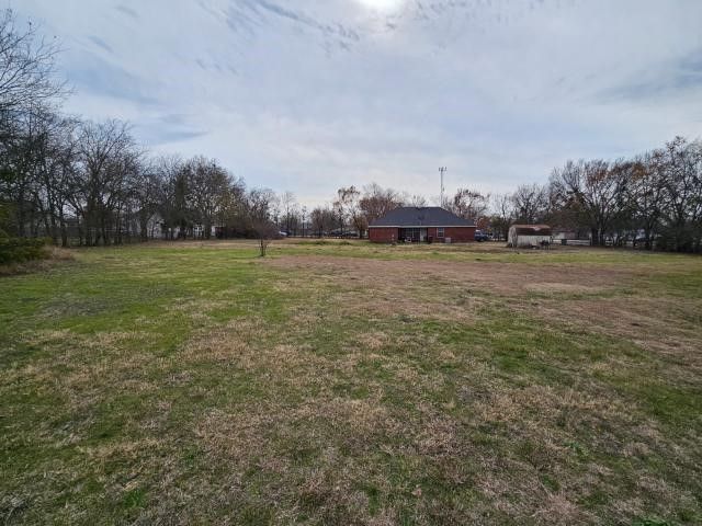 7933 N Cole Street, Nevada, TX 75173