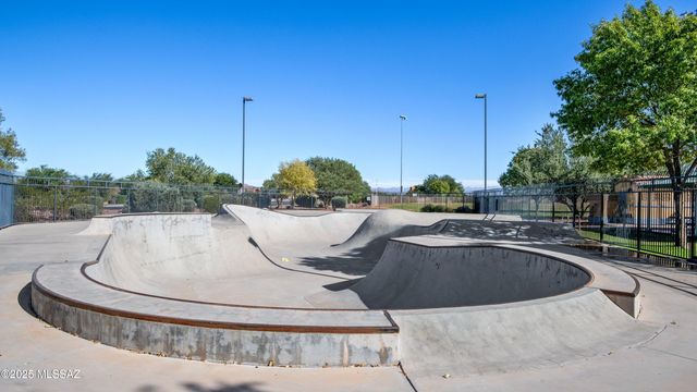 34625 S Corral Drive, Red Rock, AZ 85145