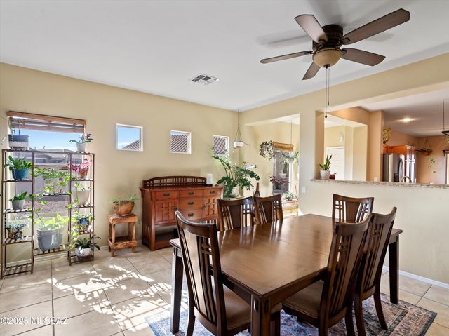 34625 S Corral Drive, Red Rock, AZ 85145