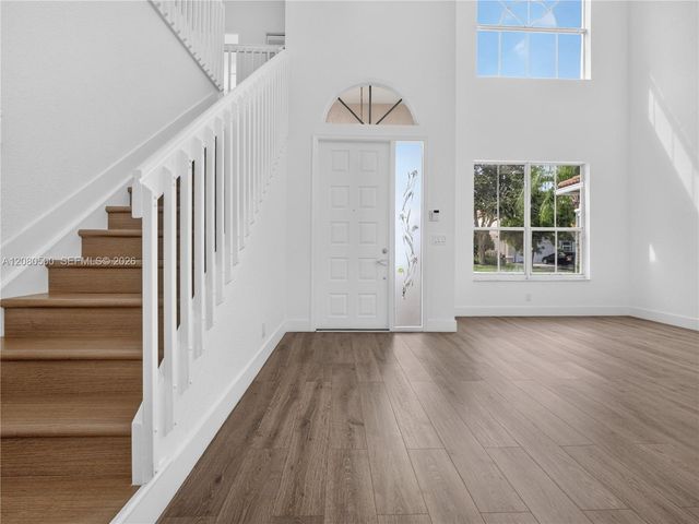9648 Vineyard Court, Boca Raton, FL 33428