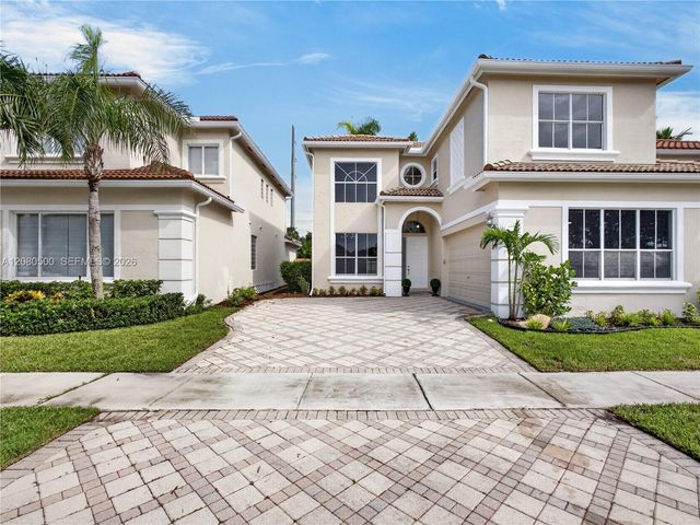 9648 Vineyard Court, Boca Raton, FL 33428