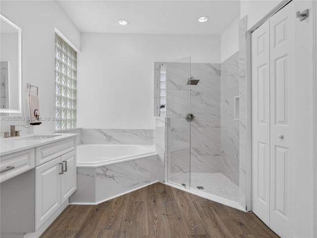 9648 Vineyard Court, Boca Raton, FL 33428