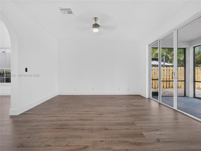 9648 Vineyard Court, Boca Raton, FL 33428