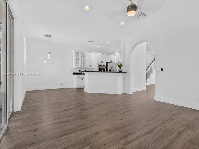 9648 Vineyard Court, Boca Raton, FL 33428