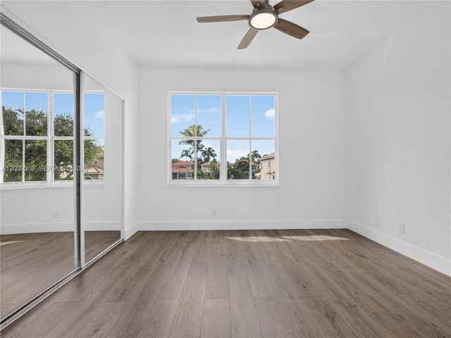 9648 Vineyard Court, Boca Raton, FL 33428
