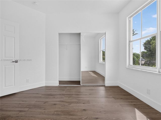 9648 Vineyard Court, Boca Raton, FL 33428