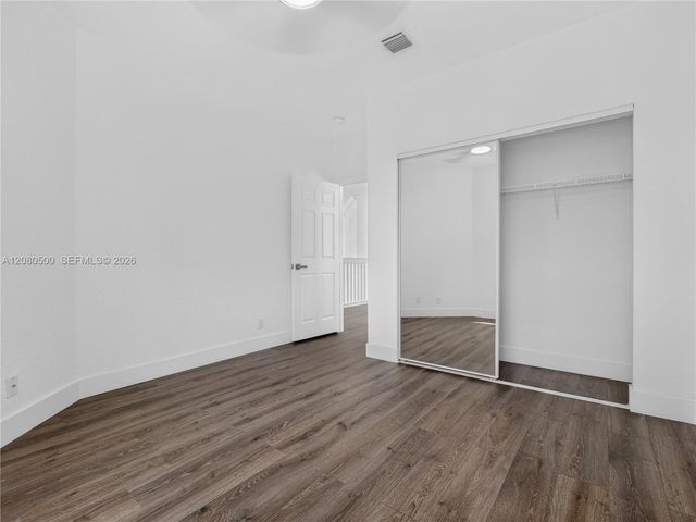 9648 Vineyard Court, Boca Raton, FL 33428