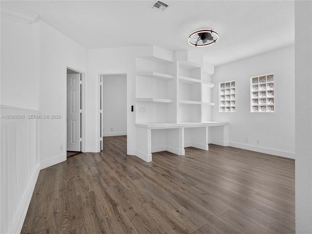 9648 Vineyard Court, Boca Raton, FL 33428