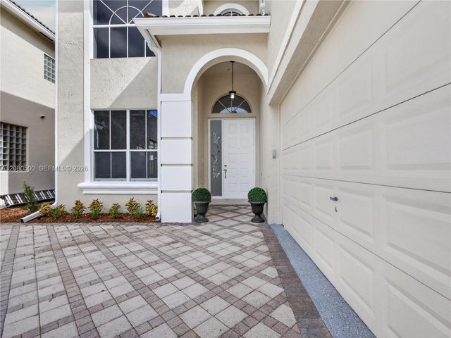 9648 Vineyard Court, Boca Raton, FL 33428