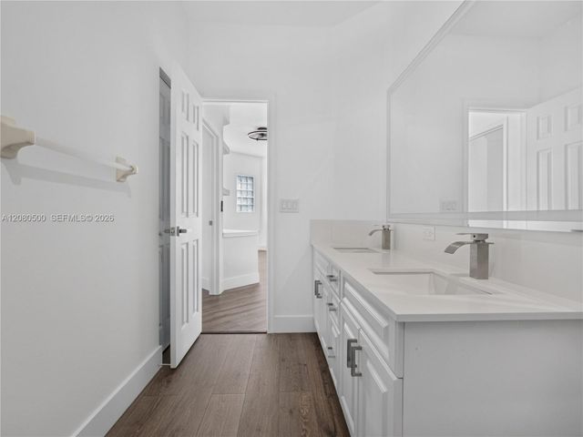 9648 Vineyard Court, Boca Raton, FL 33428
