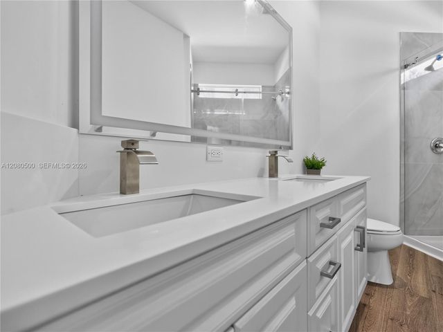 9648 Vineyard Court, Boca Raton, FL 33428