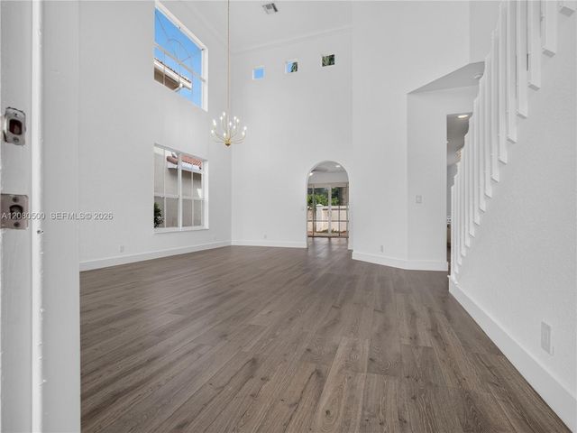 9648 Vineyard Court, Boca Raton, FL 33428