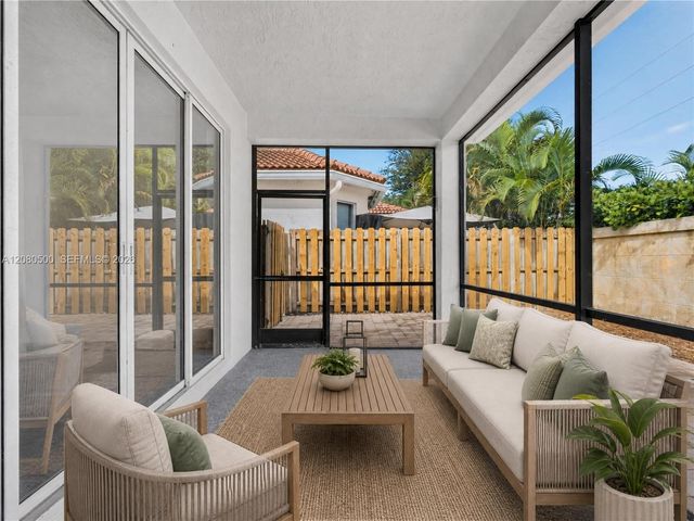 9648 Vineyard Court, Boca Raton, FL 33428
