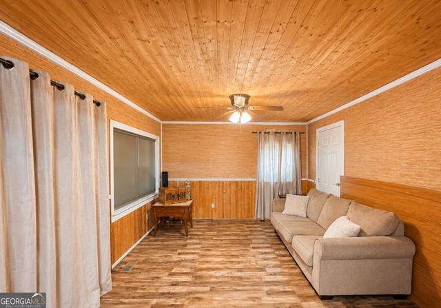 6285 Pond Avenue, Manor, GA 31550