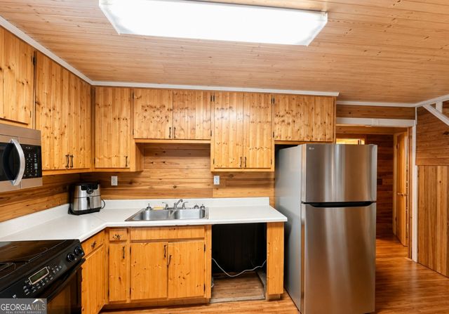 6285 Pond Avenue, Manor, GA 31550