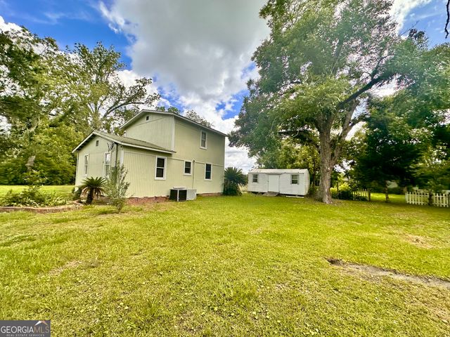 6285 Pond Avenue, Manor, GA 31550