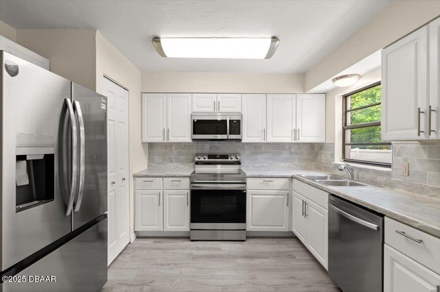 1195 10th Street, Daytona Beach, FL 32117