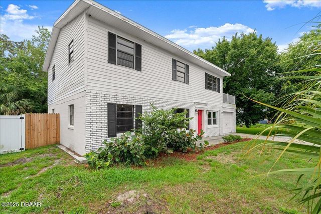 1195 10th Street, Daytona Beach, FL 32117