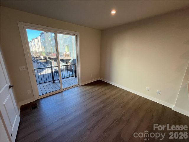 4730 Chastain Avenue, Charlotte, NC 28217