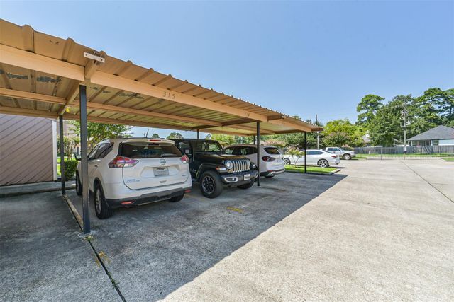 15575 Marina Drive 315C, Conroe, TX 77356