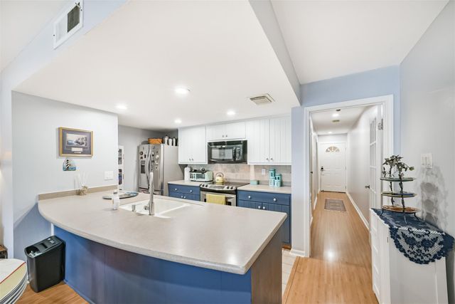 15575 Marina Drive 315C, Conroe, TX 77356