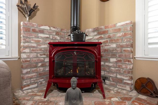 393 Stage Road, Pescadero, CA 94060