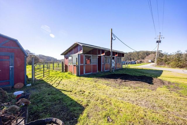 393 Stage Road, Pescadero, CA 94060