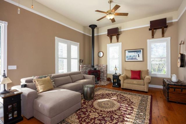 393 Stage Road, Pescadero, CA 94060