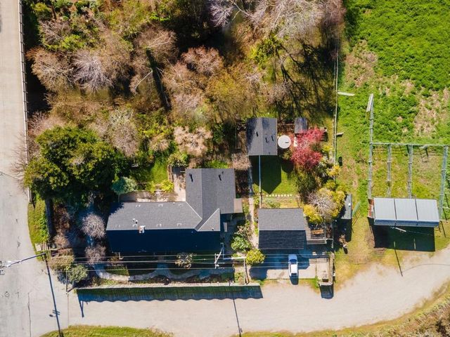 393 Stage Road, Pescadero, CA 94060