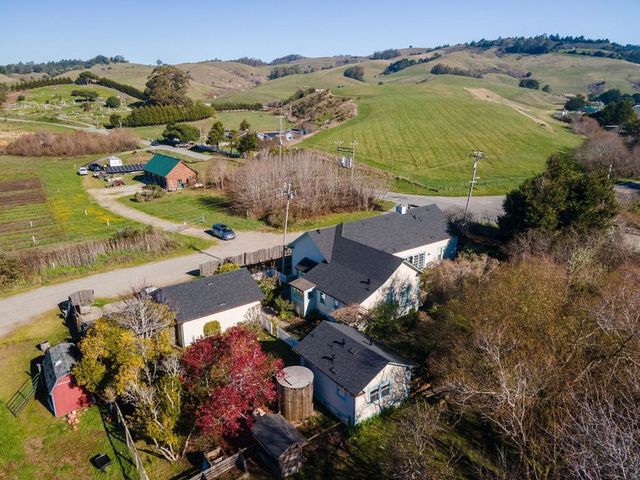 393 Stage Road, Pescadero, CA 94060