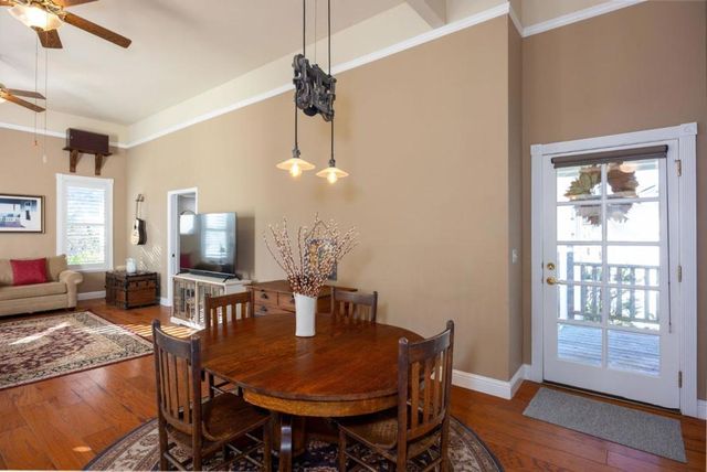 393 Stage Road, Pescadero, CA 94060