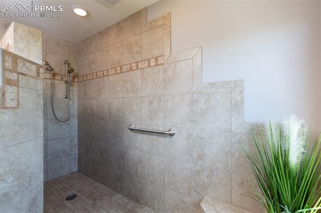 6155 Moorfield Avenue, Colorado Springs, CO 80919