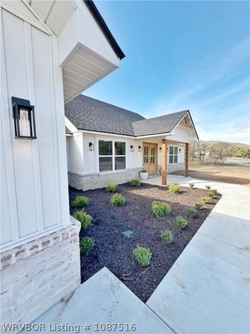 23478 Wolf Valley Road, Wister, OK 74966