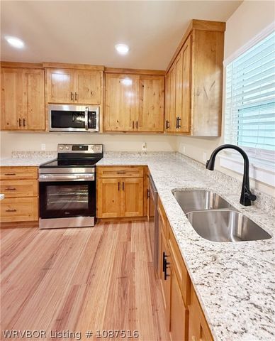 23478 Wolf Valley Road, Wister, OK 74966