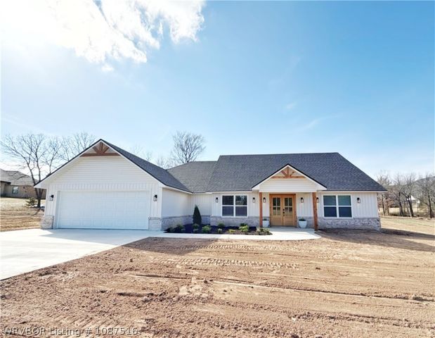 23478 Wolf Valley Road, Wister, OK 74966