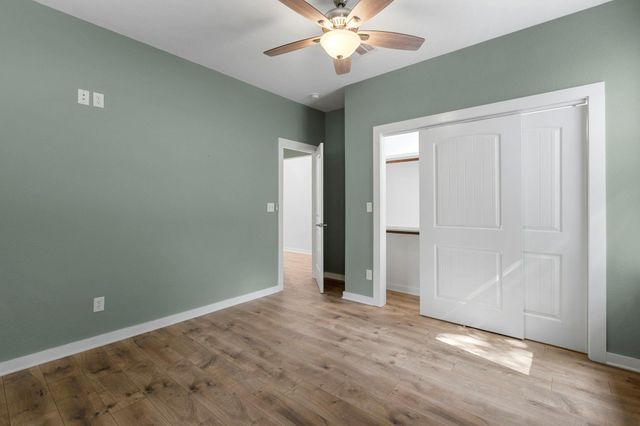700 S Church ST, Lockhart, TX 78644