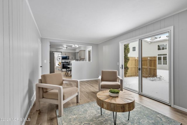 2024 Inglewood Road, Holland, OH 43528