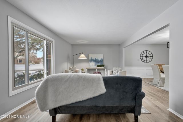 2024 Inglewood Road, Holland, OH 43528