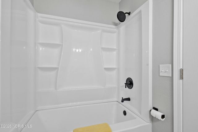 2024 Inglewood Road, Holland, OH 43528