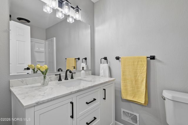 2024 Inglewood Road, Holland, OH 43528