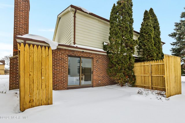 2024 Inglewood Road, Holland, OH 43528