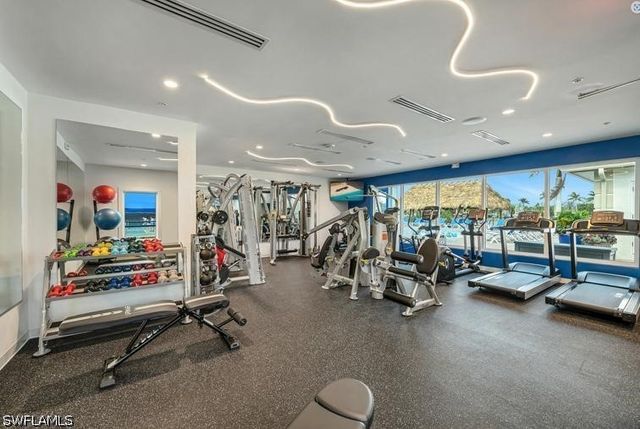 4730 Southern Breeze DR, Naples, FL 34114