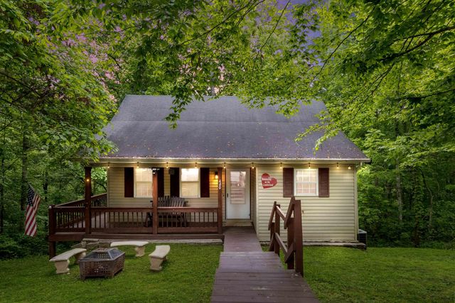 460 Roberts Bend Road, Burnside, KY 42519