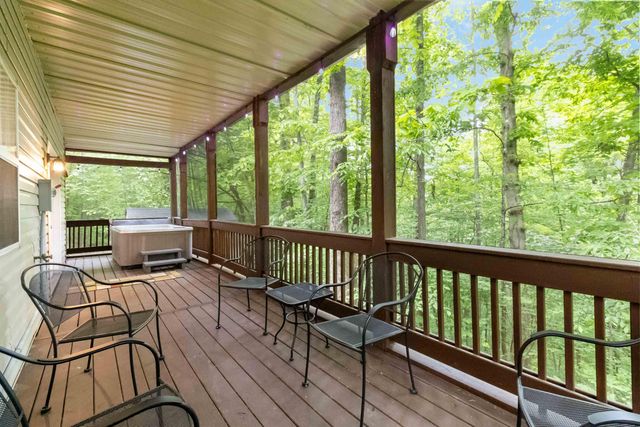 460 Roberts Bend Road, Burnside, KY 42519