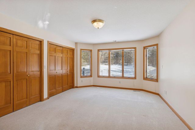 5043 Isle Avenue N, Lake Elmo, MN 55042