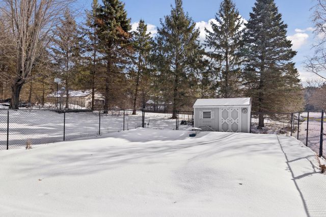 5043 Isle Avenue N, Lake Elmo, MN 55042