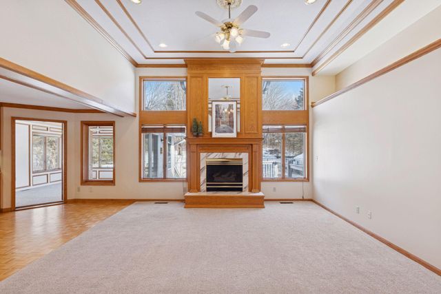 5043 Isle Avenue N, Lake Elmo, MN 55042